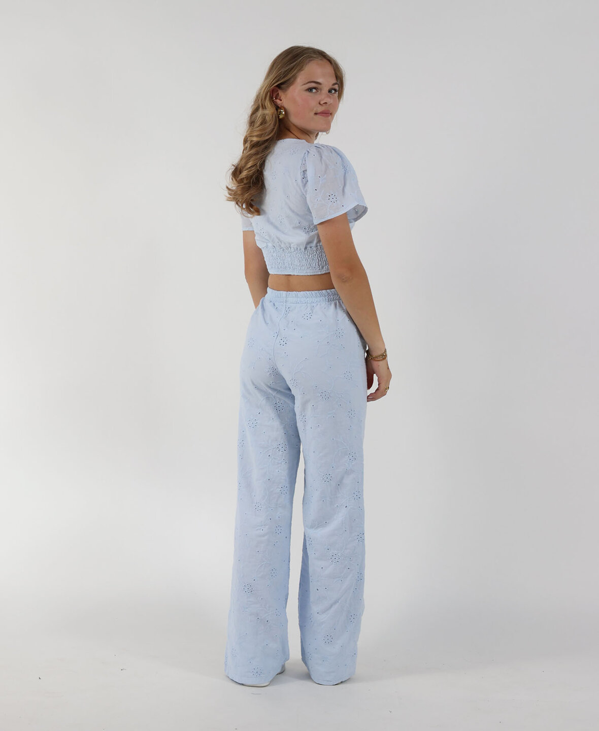 Broderie Pants Babyblue (REGULAR)