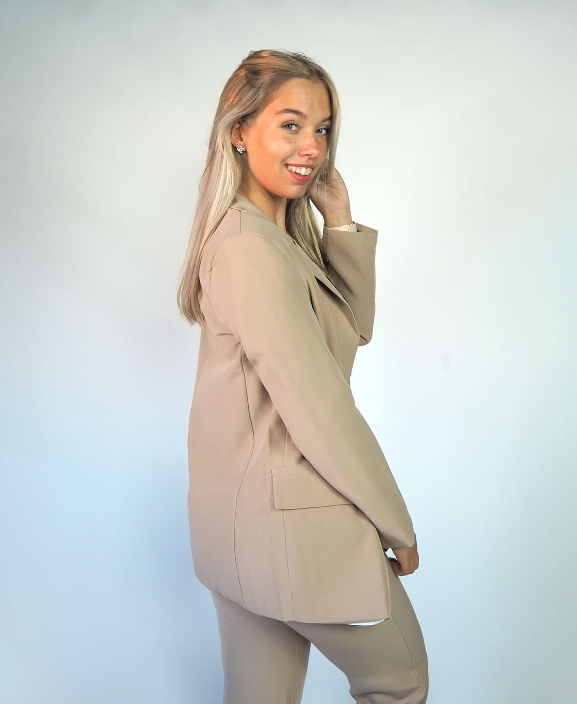 Sanne Blazer Nude