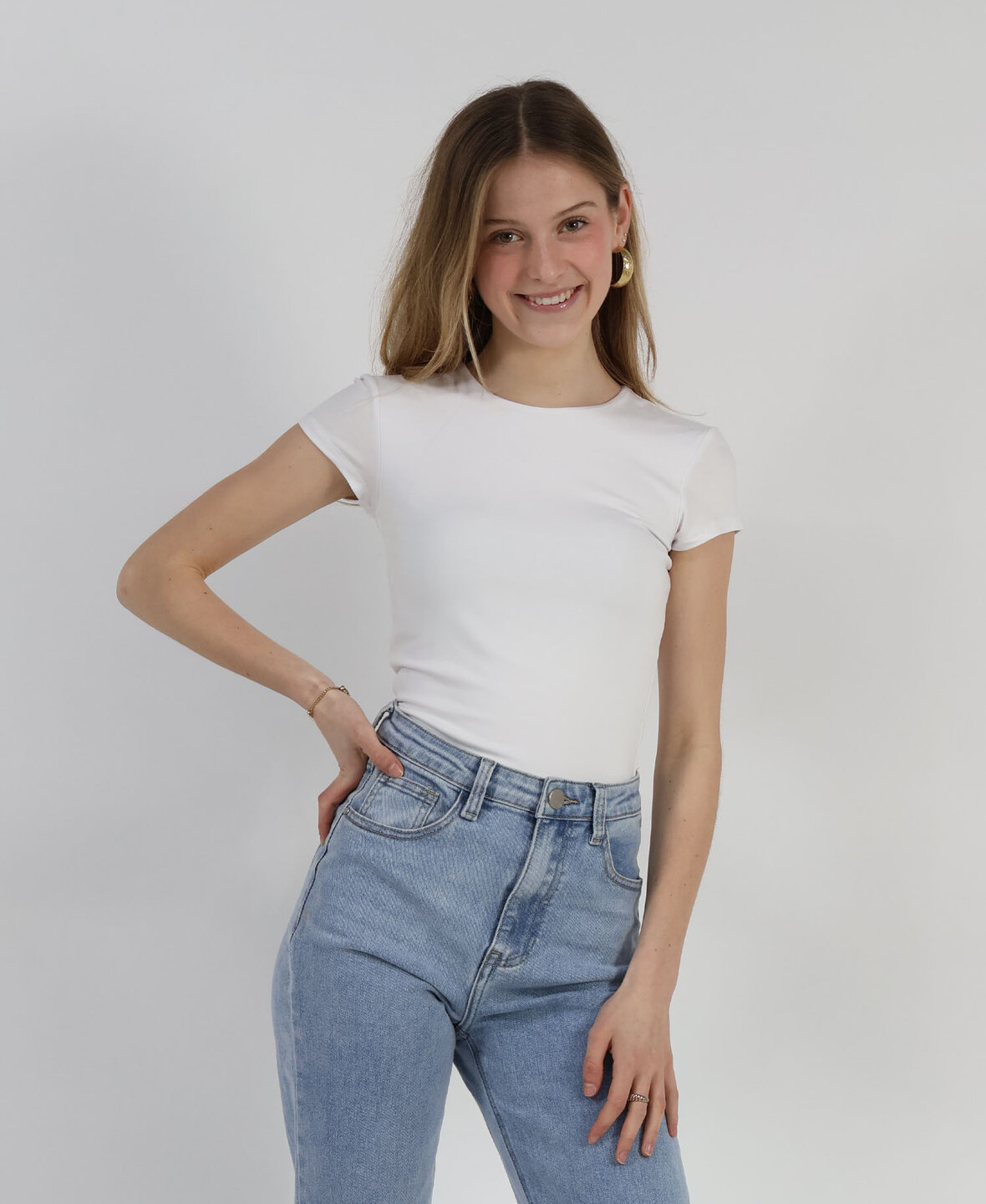 Leela Short Top Long White