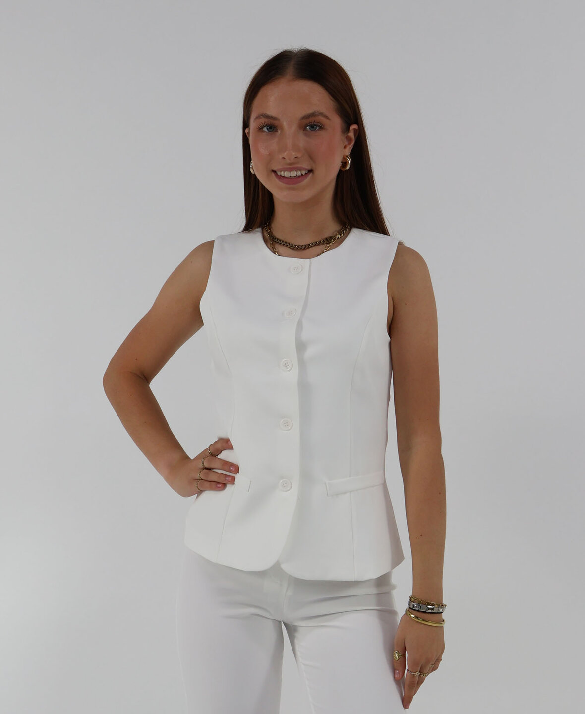 Sanne Gilet White