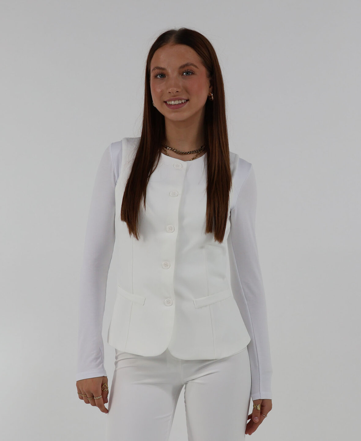 Sanne Gilet White