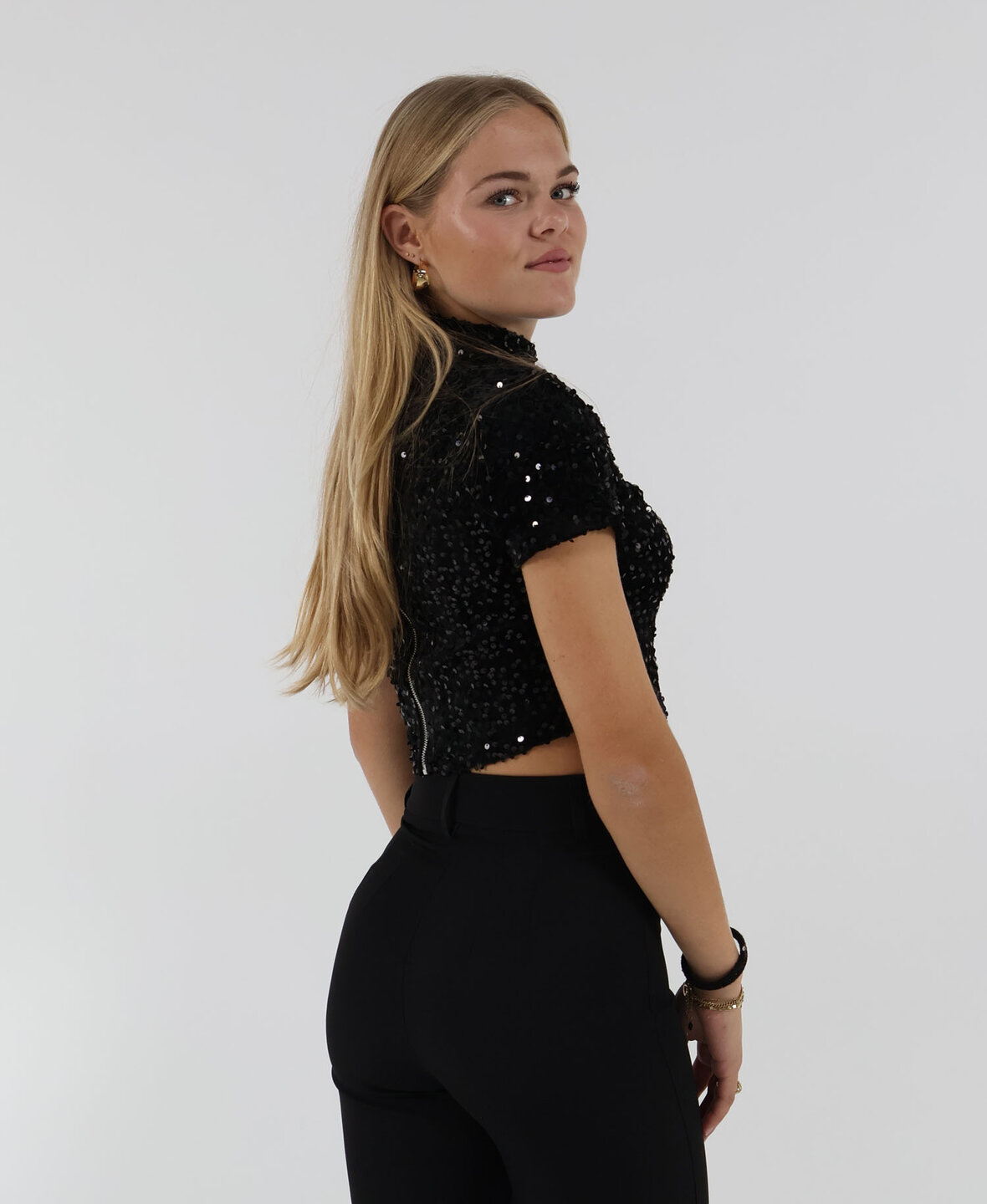 Velvet Sequin Top Short Black