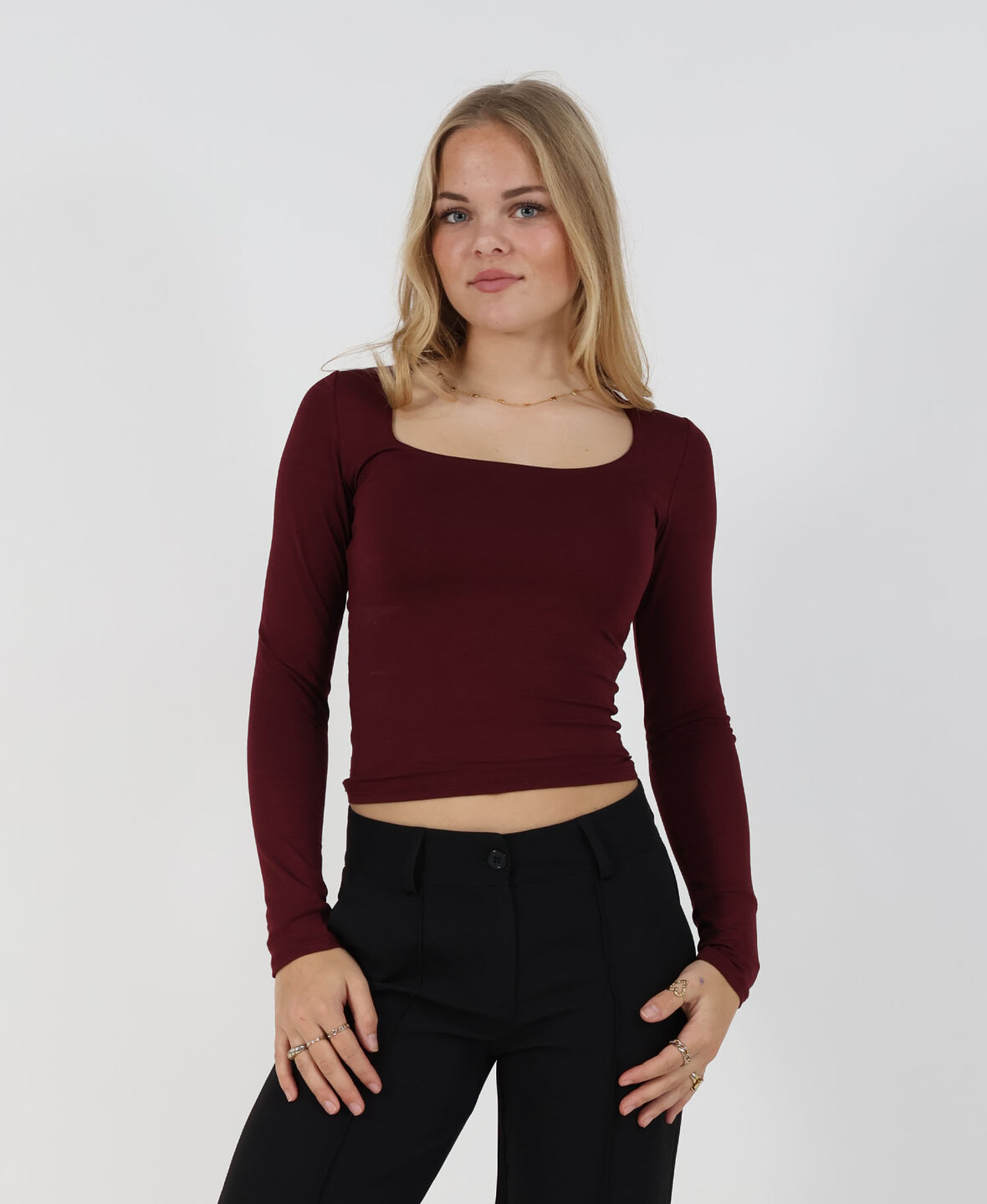 Leela Square Top Burgundy