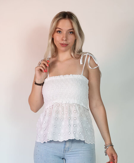 Broderie Top White